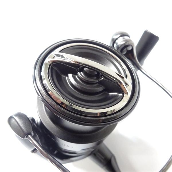 ２５エクスセンス３０００ＭＨＧ